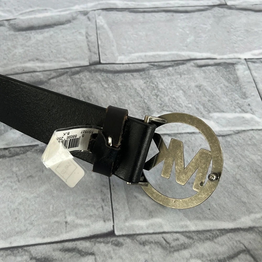 Michael Michael Kors black leather MK front logo belt size medium 6
